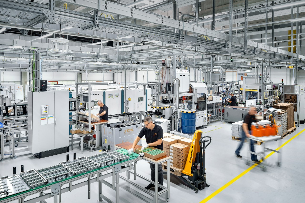 32.000.000 di componenti escono ogni anno dall'impianto di pressofusione del magnesio STIHL di Weinsheim.